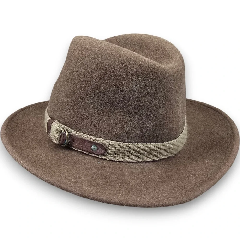 Dorfman Goodman classic wool
